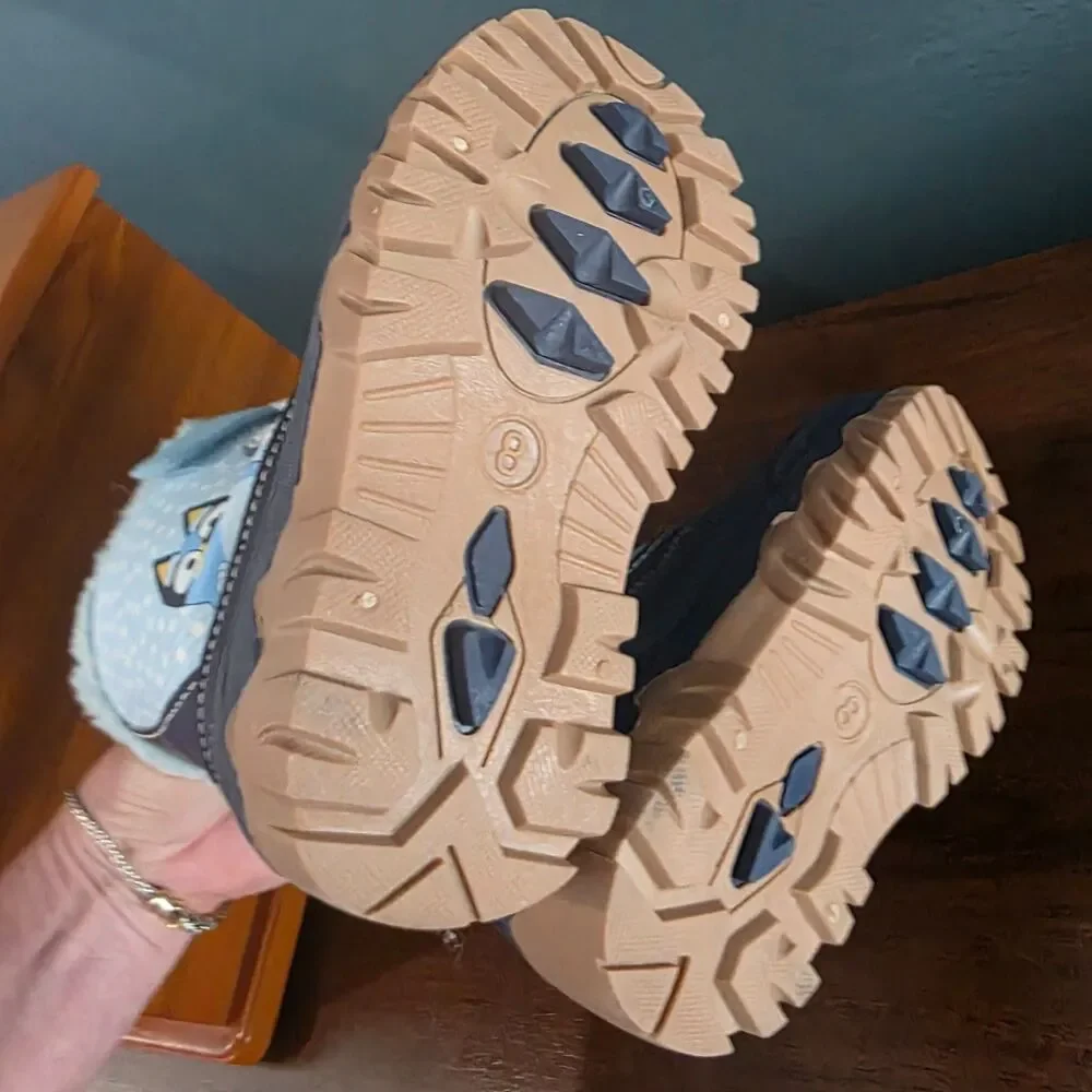 Girls Boys Unisex Bluey Winter Boots Toddler Sz 8 - BRAND NEW Sherpa lined